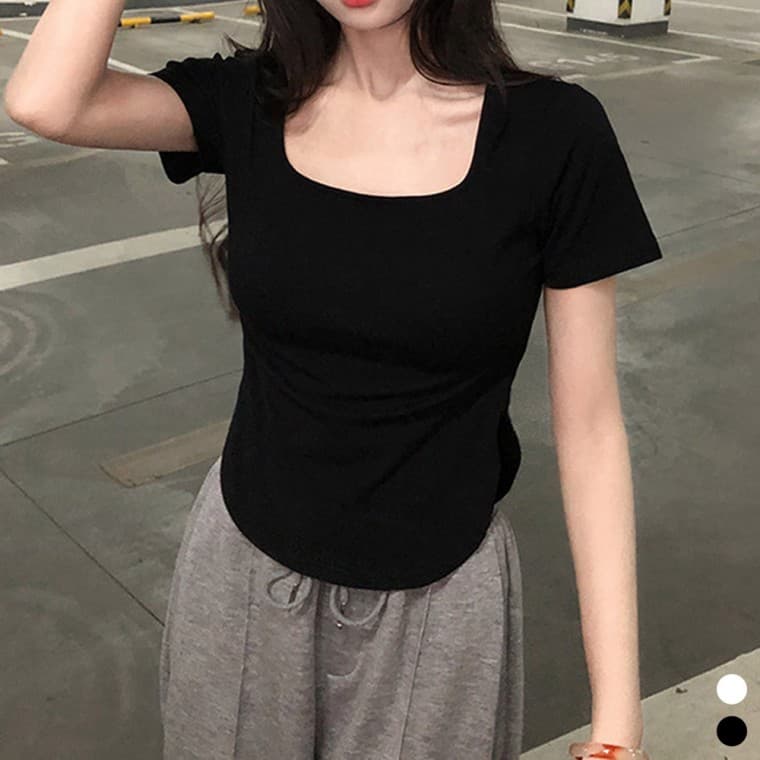 여성 스퀘어넥 트임 반팔 티셔츠 슬림핏