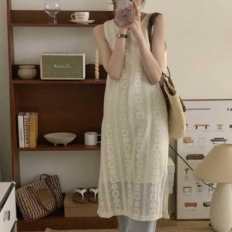 민소매 레이스 나시 원피스 자수 바캉스 휴양지룩 신혼 여행 패션 데일리 여름 외출복